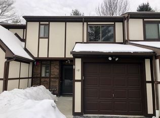 12 Topaz Run, Poughkeepsie, NY 12603