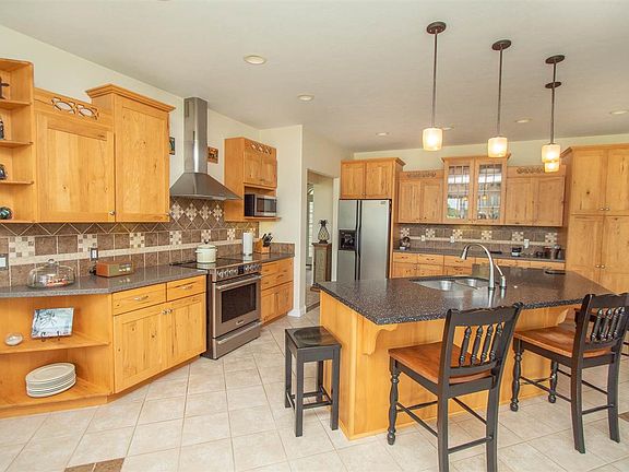 5th image of 1007 Brooks North Ln