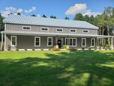 8667 Coffee Rd, Hahira, GA, 31632