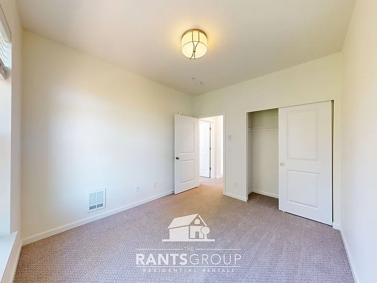 1653 Starlight Ln SW — Photo 42