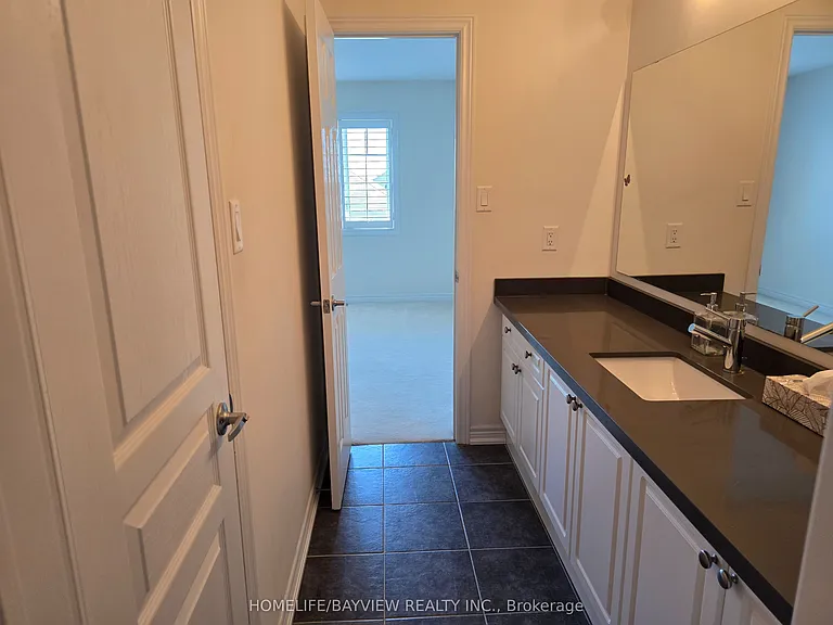 116 Sequin Dr — Photo 22