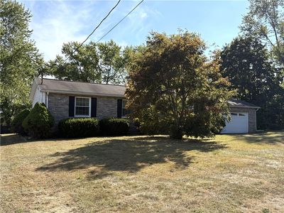 107 Lynne Dr, Beaver Falls, PA, 15010