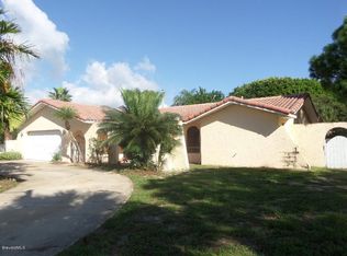 580 Rio Ln, Melbourne, FL 32903