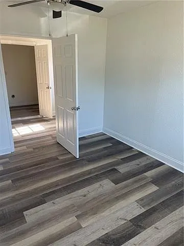1728 Farragut St — Photo 6