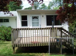 847 Gayles Rd, Urbanna, VA 23175