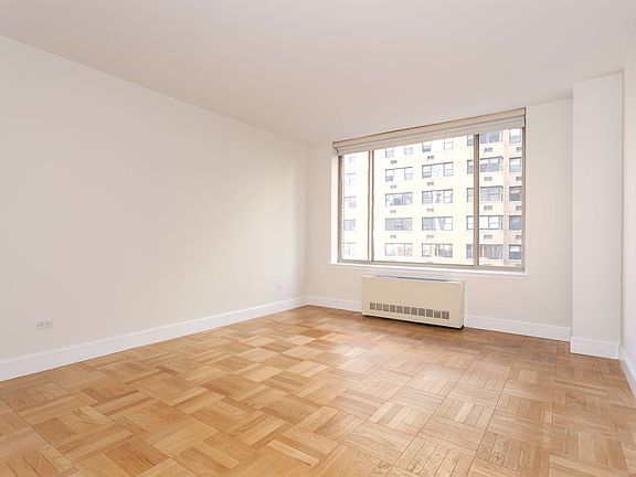 3rd image of 308 E 72nd St APT 7B