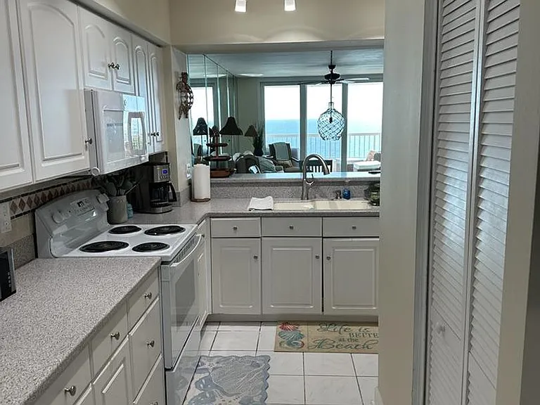 990 Cape Marco Dr #502 — Photo 5