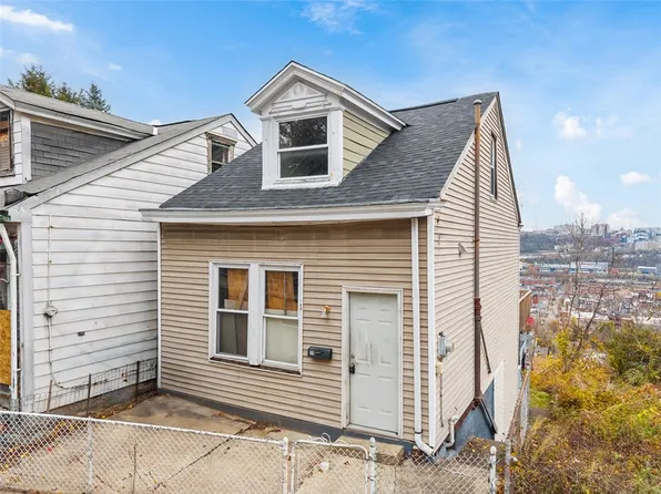 39 Holt St, Pittsburgh, PA 15203