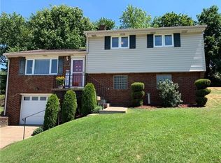 411 Nantucket Dr, Pittsburgh, PA 15236
