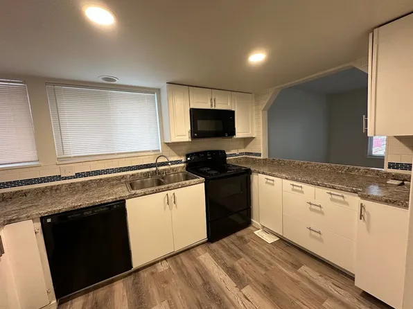 2303 S Jamaica St, Aurora, CO 80014