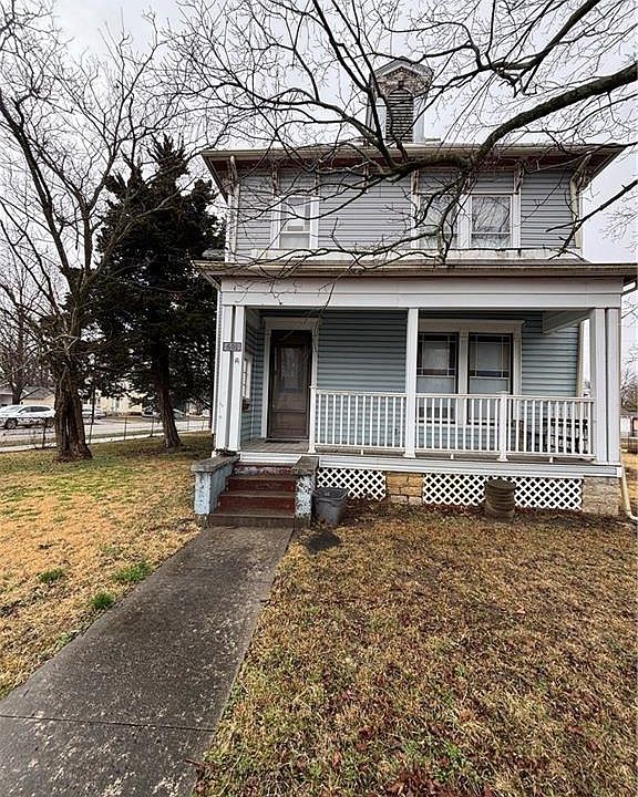 1st image of 601 S Holbrook St
