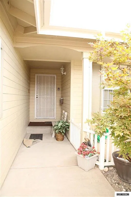 5162 Palo Alto Circle — Photo 2