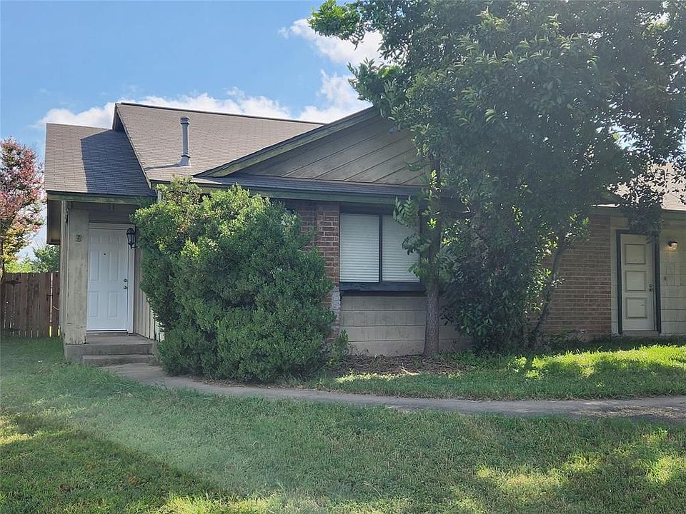 1st image of 1502 W Braker Ln #B