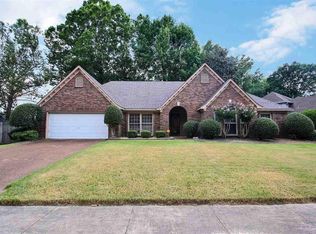 8477 Kings Trail Dr, Cordova, TN 38016