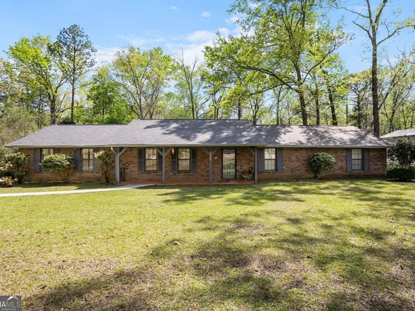 182 Quail Hollow Ln, Fort Valley, GA 31030