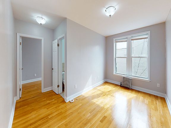 3rd image of 575 W 175th St APT 62