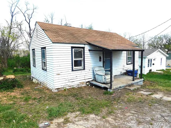 613 Kuhne Hts, Troy, MO 63379
