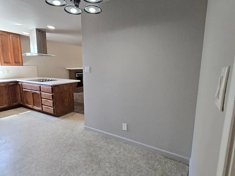 10641 Epic Ct — Photo 7