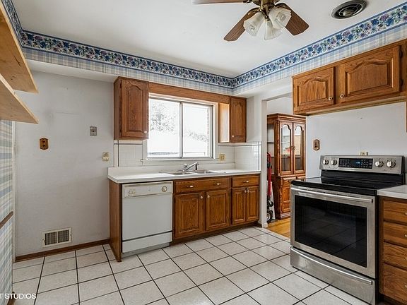 4th image of 1719 Bonita Ave