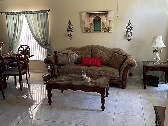 4th image of 3062 Bellingham Dr