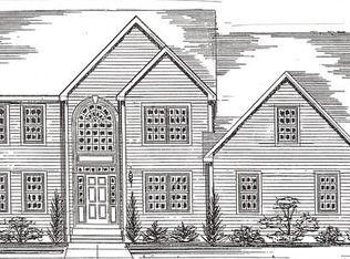 10 Jennings Dr, Charlton, MA 01507