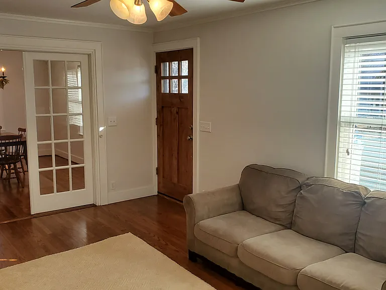 410 Woodland Dr — Photo 8