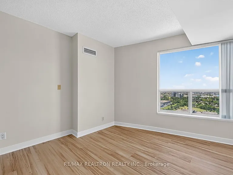 36 Lee Centre Dr #3111 — Photo 23