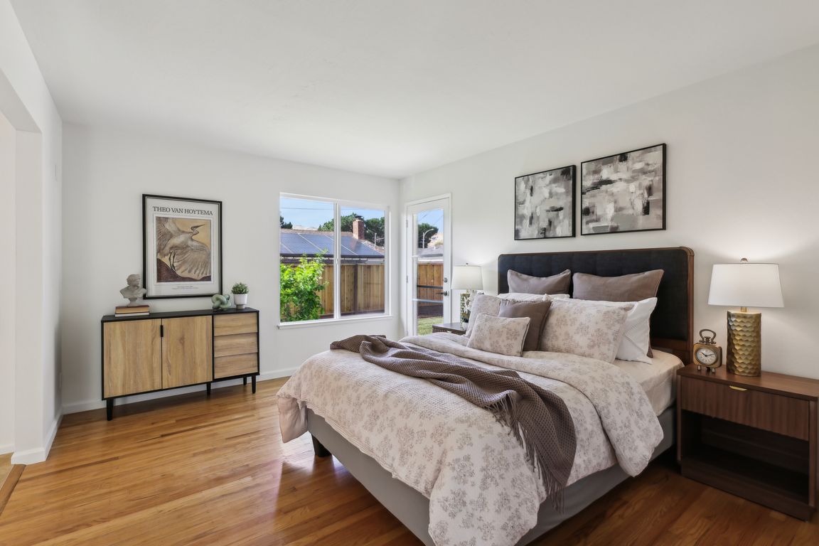 Portola Dr-2705-030.jpg