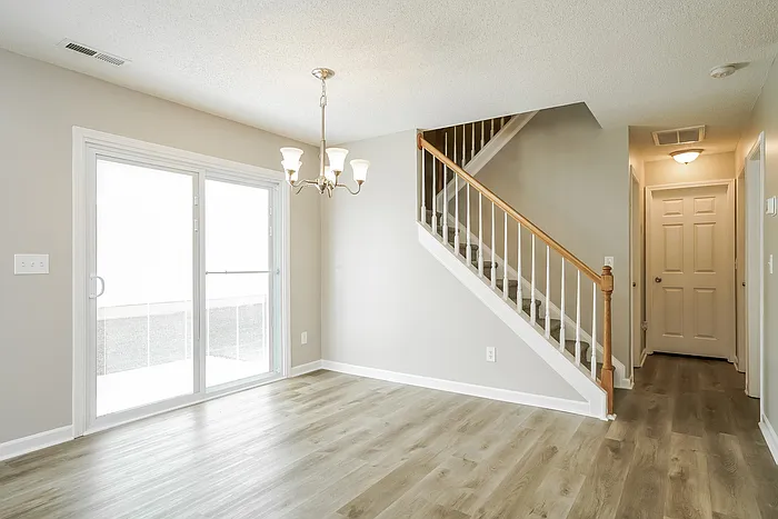 7513 Brighton Hill Ln — Photo 7