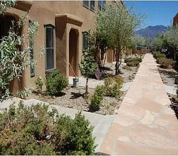2 bed, 1.5 bath, 1350 sqft, $1,495 — Photo 1
