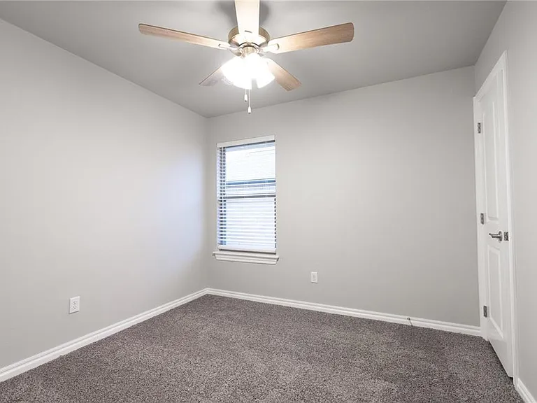 3816 Lleyton Dr — Photo 16