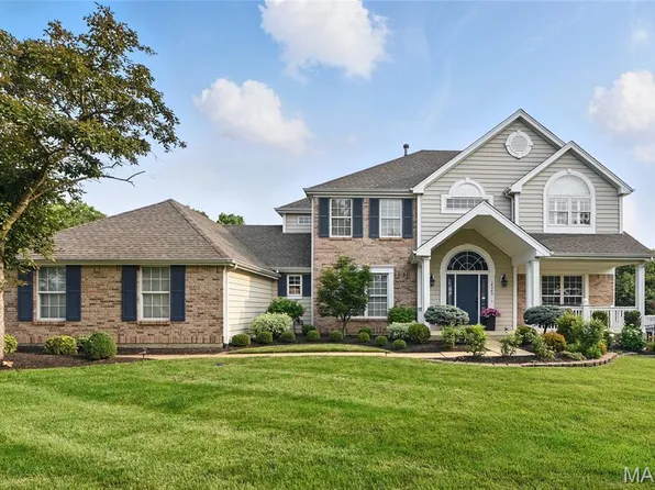 14949 Straub Hill Ln, Chesterfield, MO 63017