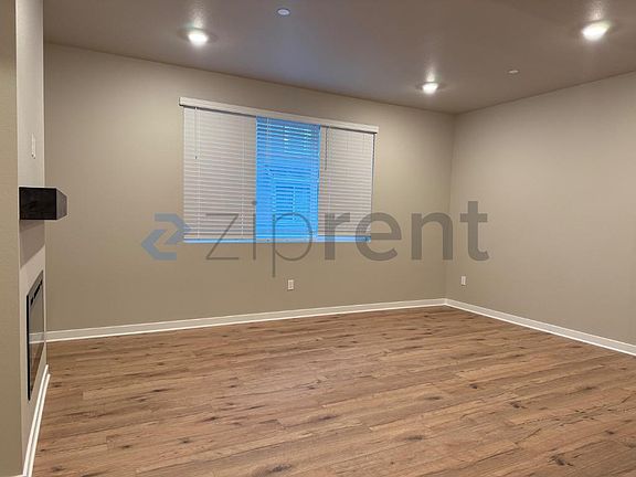 5th image of 13707 Manor Way #F6