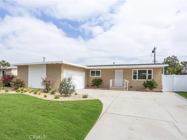 1137 W Baker Ave, Fullerton, CA 92833