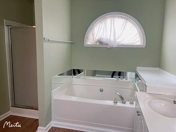 5th image of 2357 Fawn Hollow Ct