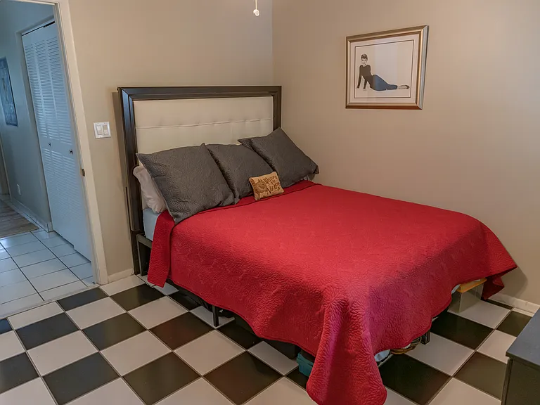 303 City View Dr #303 — Photo 15