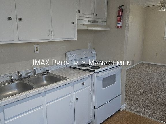 3rd image of 1714 Melrose Ave NW #2