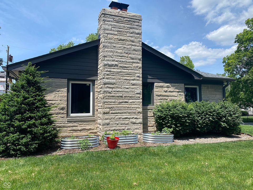 2nd image of 40 Bailey Ct
