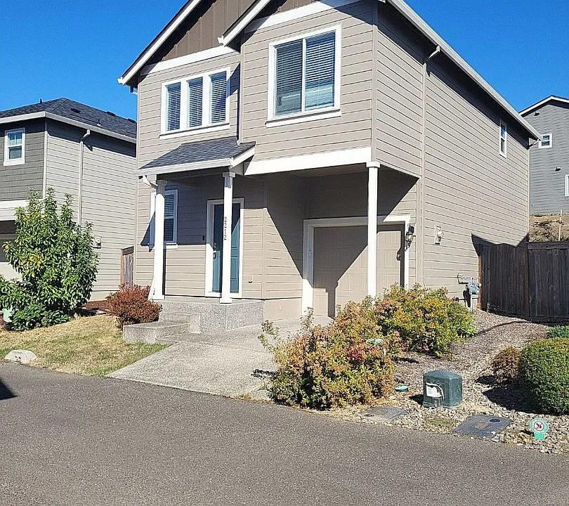 2212 S Chukar Dr