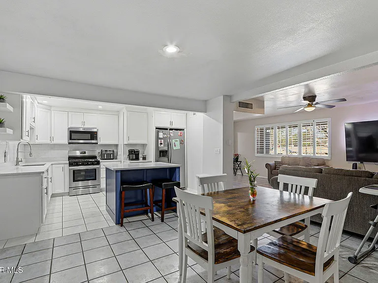 10540 Socorro Rd #A — Photo 7