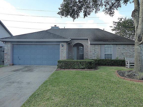 2nd image of 4439 Morris Dr