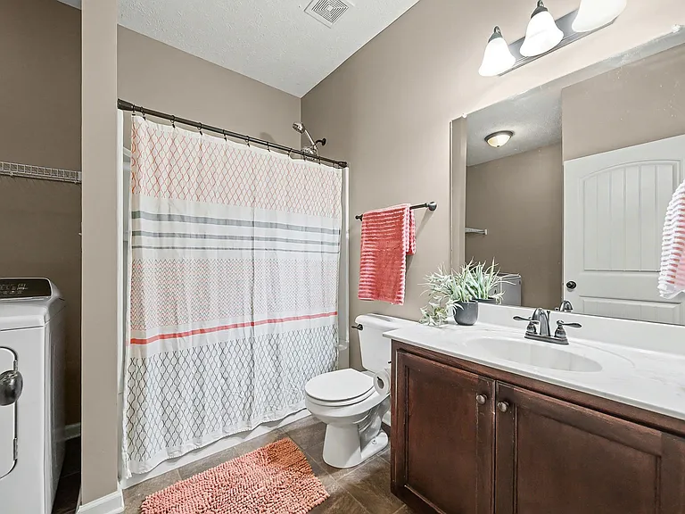 1304 Freedom Dr — Photo 22