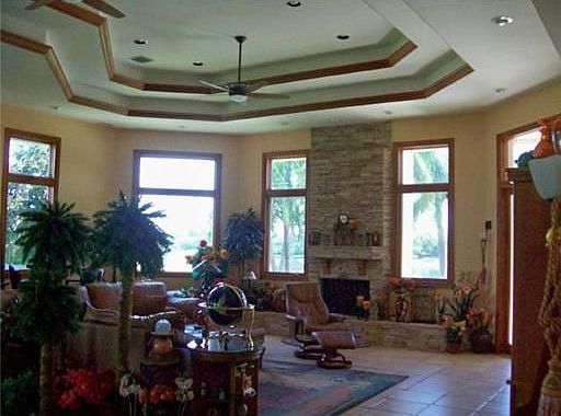 3rd image of 3215 Willow Ln
