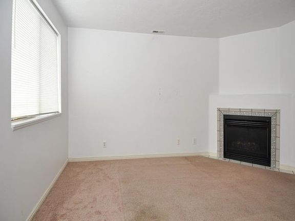 4th image of 6793 S Etruscan Way