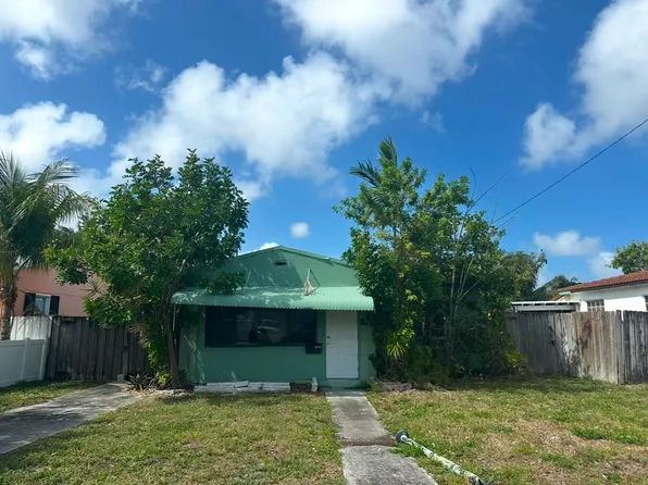 2339 Mckinley Street, Hollywood, FL 33020