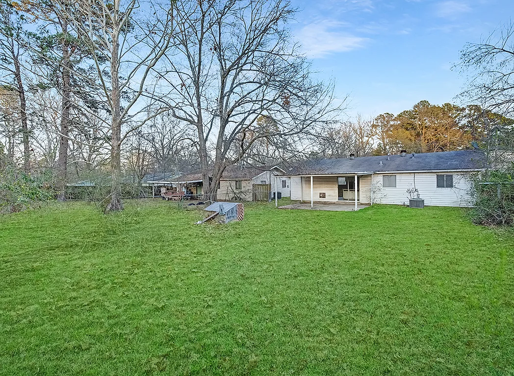 Building Photo - 224 Shellwood Dr