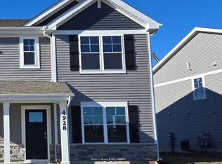 4928 Yates Dr, Racine, WI 53403