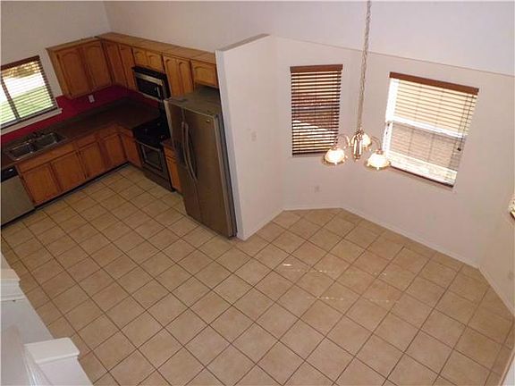 4th image of 13275 Emerald Creek Dr
