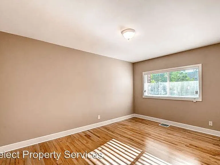11 S Grant St — Photo 12