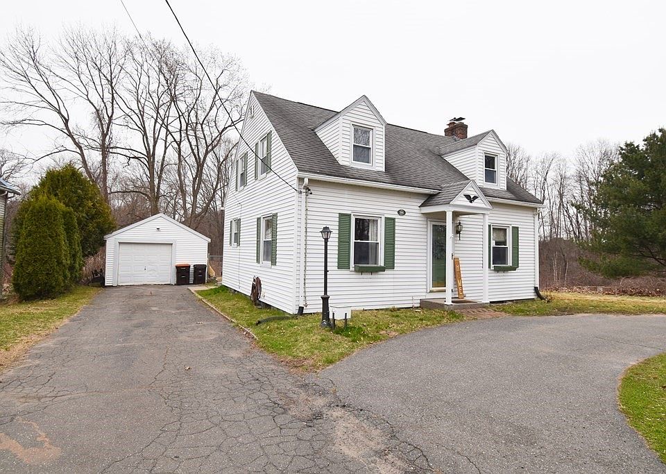 386 Poplar St, Feeding Hills, MA 01030 Zillow